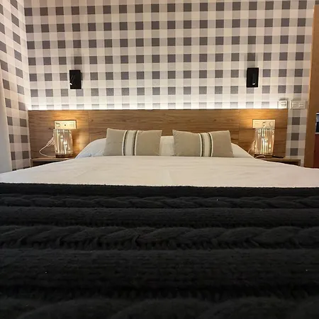 Turisticos De 34 Collado Aparthotel 3*