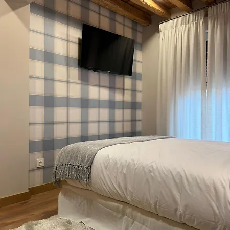 Turisticos De 34 Collado Aparthotel 3*