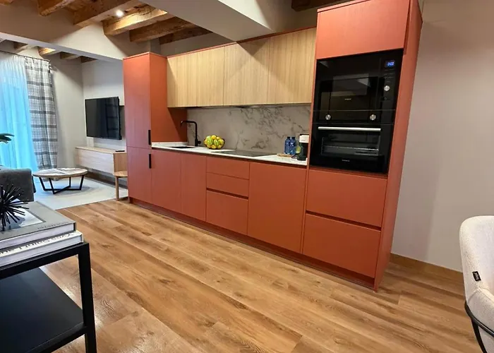 Turisticos De 34 Collado Apartahotel